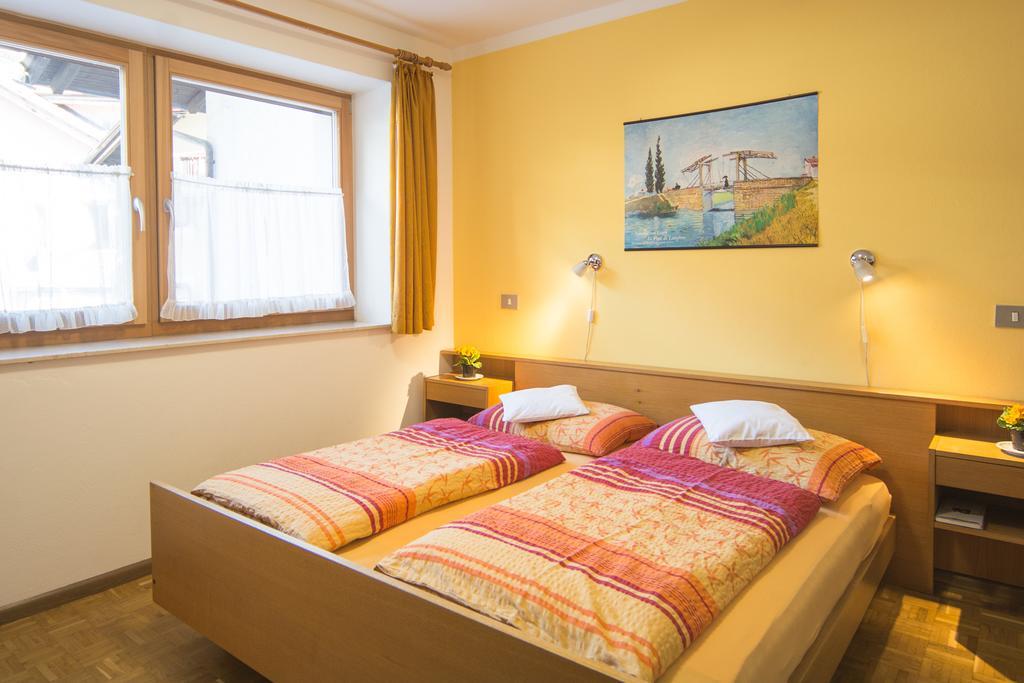 Appartment Plottenbaeck กัมโปตูเรส ภายนอก รูปภาพ